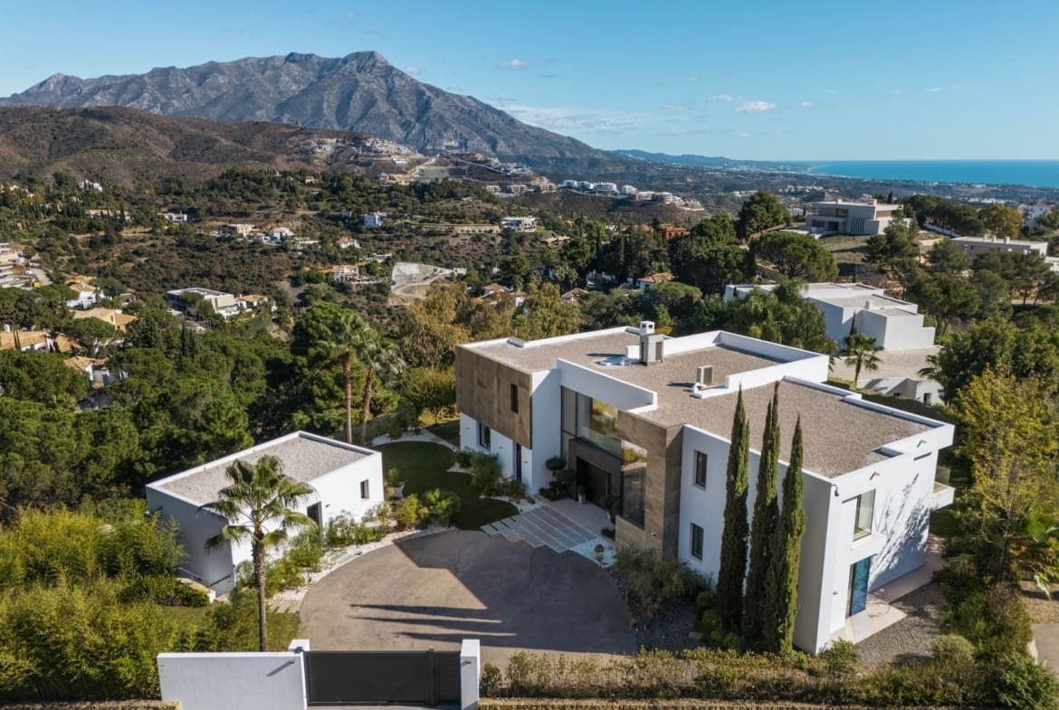 Luxurious Villa Ciervo in El Madroñal, Benahavís - Exclusive estate with panoramic sea views | MDR Luxury Homes.
