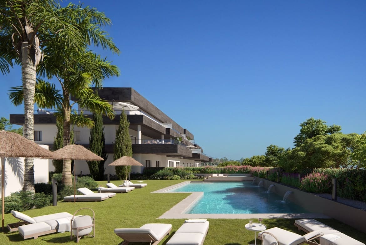 Casares Bay – Exclusive residences in Costa del Sol with sea views, rooftop pool, and premium amenities. MDR Luxury Homes.