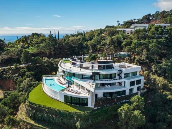 El Unico an iconic curved luxury villa in La Zagaleta Marbella presented by MDR Luxury Homes 0700 | MDR Luxury Homes El Unico an iconic curved luxury villa in La Zagaleta Marbella presented by MDR Luxury Homes