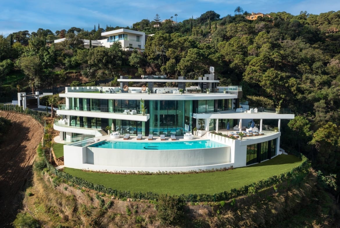 El Unico an iconic curved luxury villa in La Zagaleta Marbella presented by MDR Luxury Homes 0702 El Unico an iconic curved luxury villa in La Zagaleta Marbella presented by MDR Luxury Homes