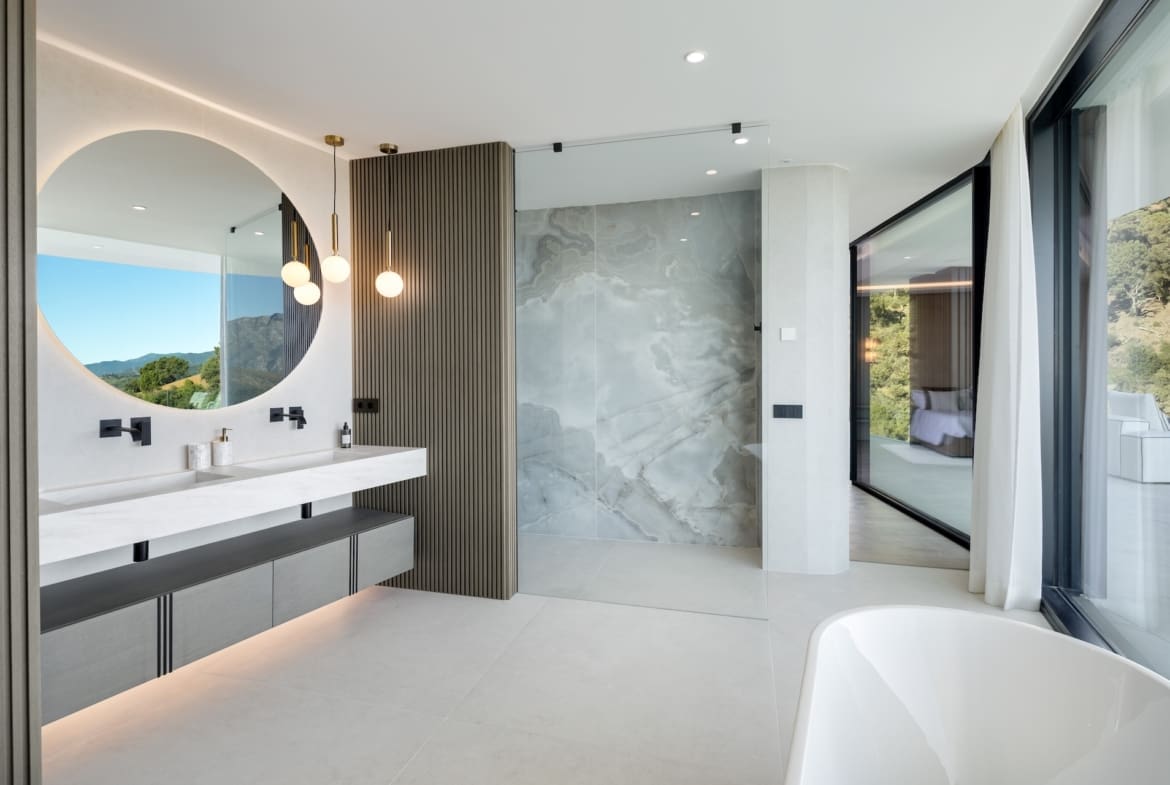 El Unico an iconic curved luxury villa in La Zagaleta Marbella presented by MDR Luxury Homes V9A3917 El Unico an iconic curved luxury villa in La Zagaleta Marbella presented by MDR Luxury Homes