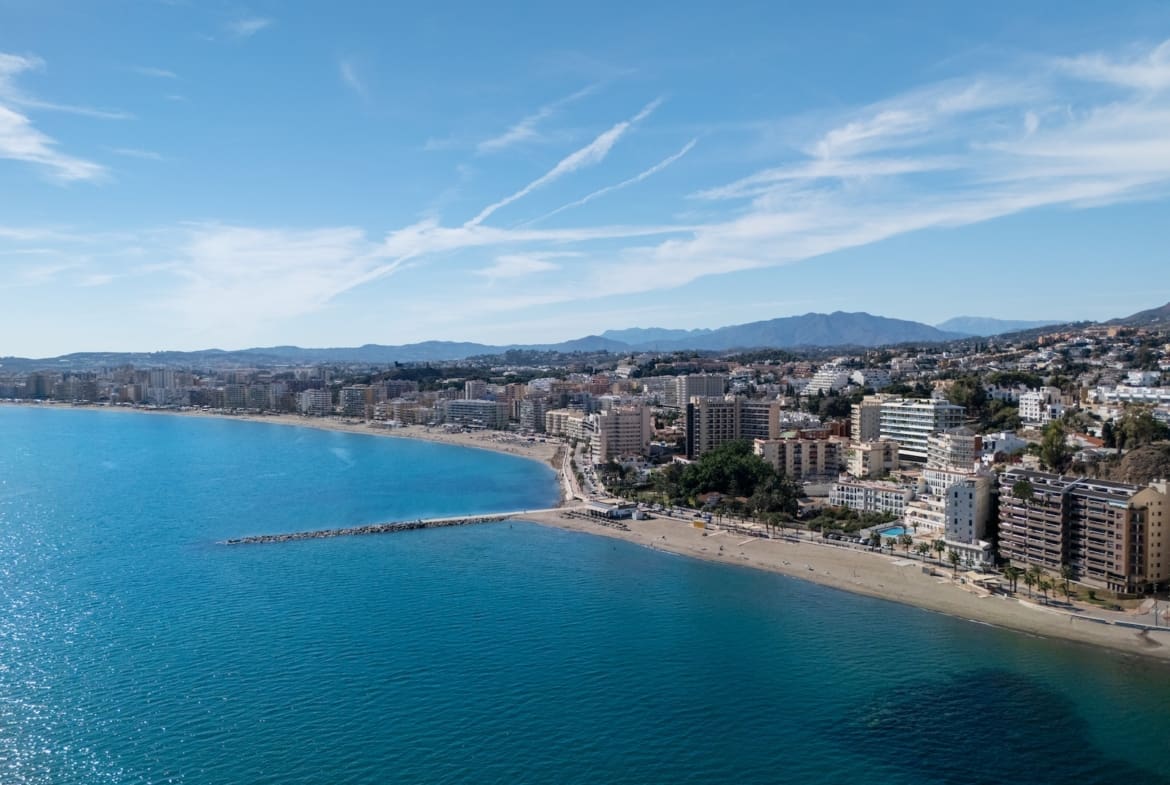 Luxury sea view apartment in Fuengirola – Torre Biznaga by MDR Luxury Homes