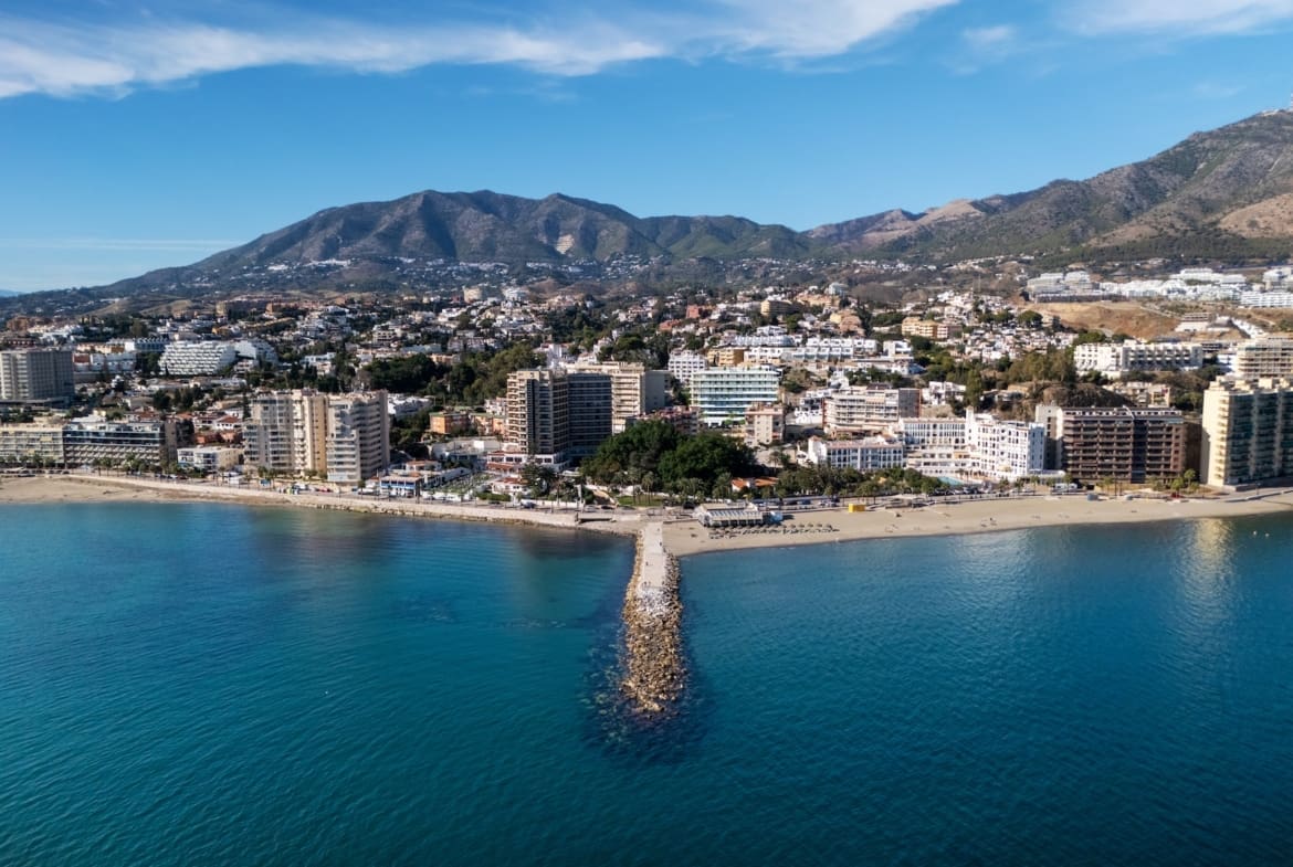 Luxury sea view apartment in Fuengirola – Torre Biznaga by MDR Luxury Homes