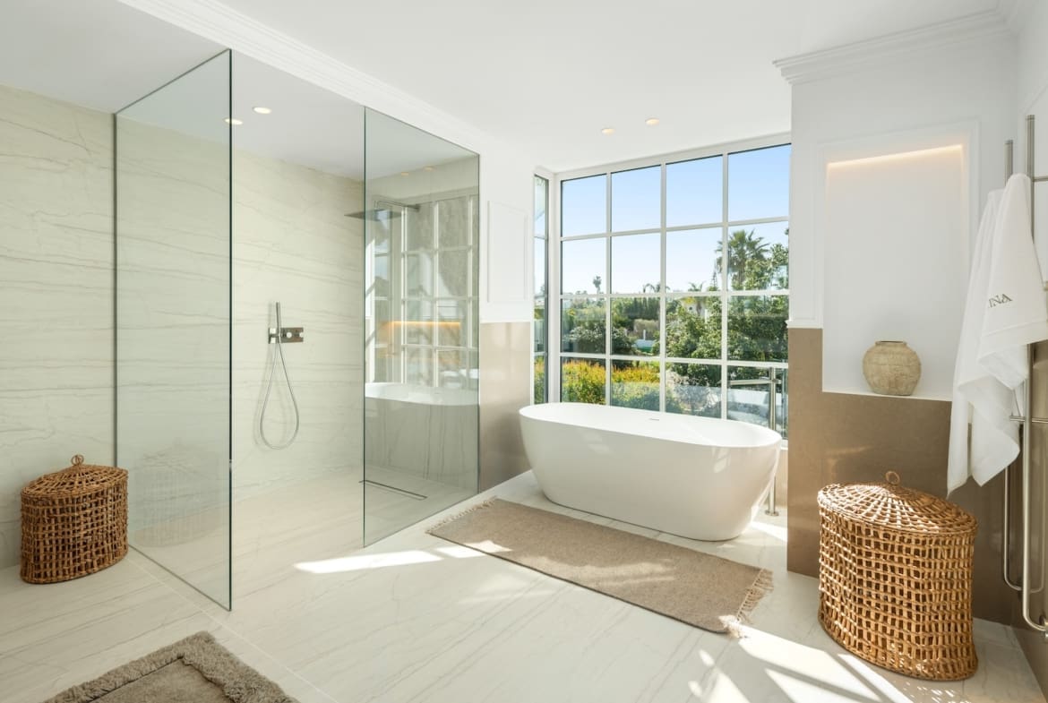 Luxury villa for sale in Nueva Andalucía Villa Karina by MDR Luxury Homes