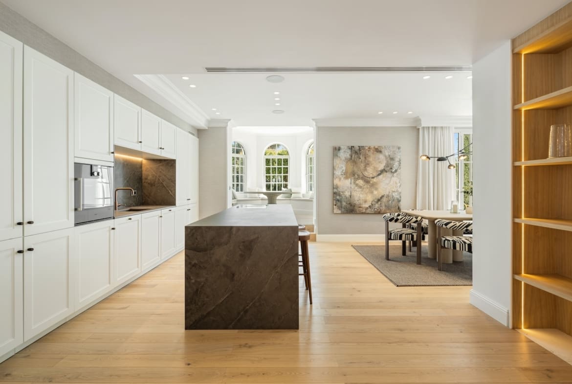 Luxury villa for sale in Nueva Andalucía Villa Karina by MDR Luxury Homes