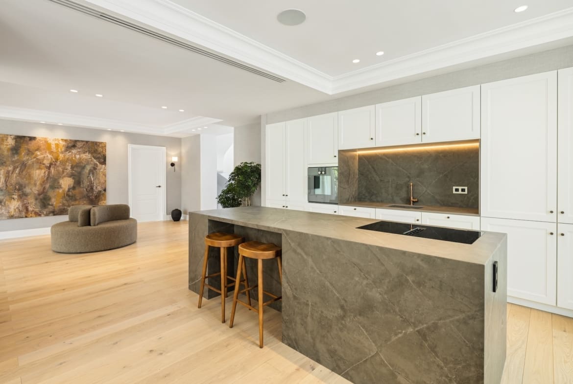 Luxury villa for sale in Nueva Andalucía Villa Karina by MDR Luxury Homes