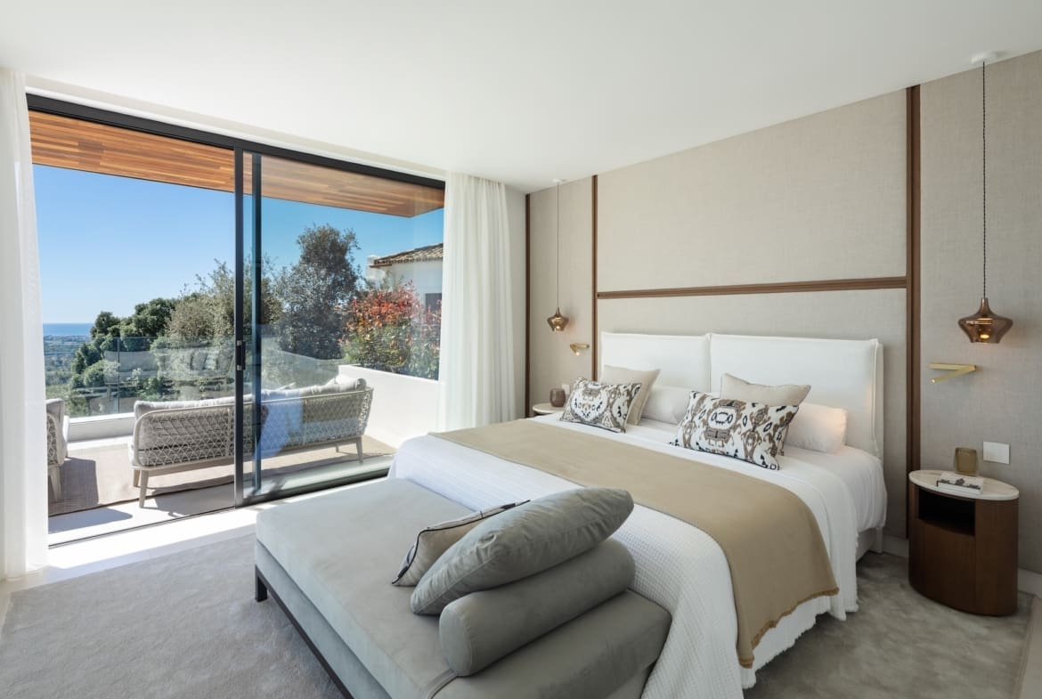 Luxury villa with panoramic sea views in Lomas de La Quinta 19 Benahavís MDR Luxury Homes