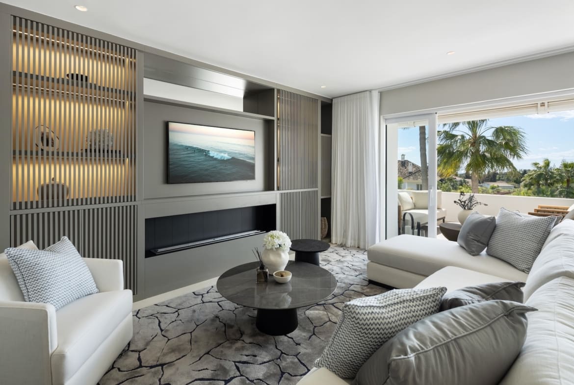 Marismas 1 luxury duplex apartment for sale on Marbella Golden Mile – presented by MDR Luxury Homes