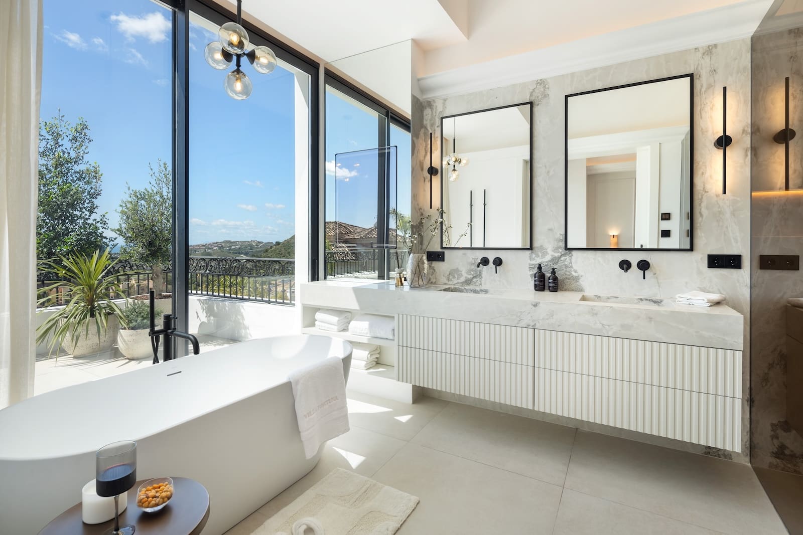 Villa Fortuna in Los Arqueros modern luxury villa with sea views pool and smart tech listed by MDR Luxury Homes 22 Villa Fortuna in Los Arqueros – modern luxury villa with sea views, pool and smart tech, listed by MDR Luxury Homes.