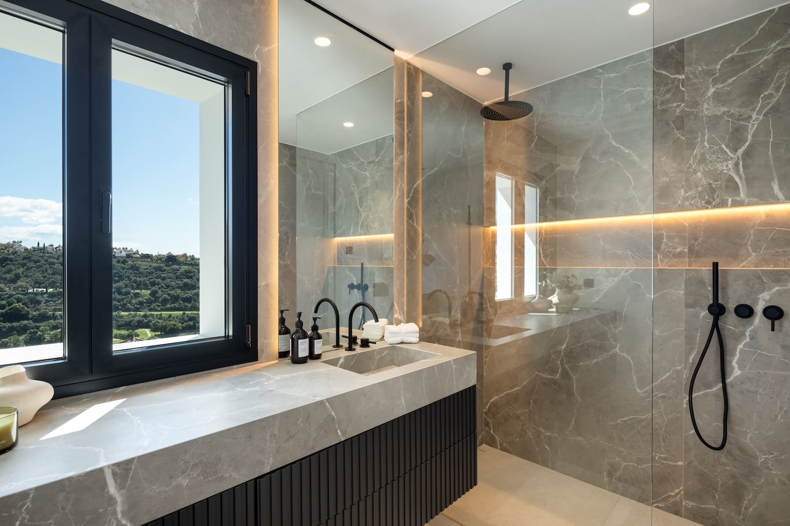 Villa Fortuna in Los Arqueros modern luxury villa with sea views pool and smart tech listed by MDR Luxury Homes 29 Villa Fortuna in Los Arqueros – modern luxury villa with sea views, pool and smart tech, listed by MDR Luxury Homes.