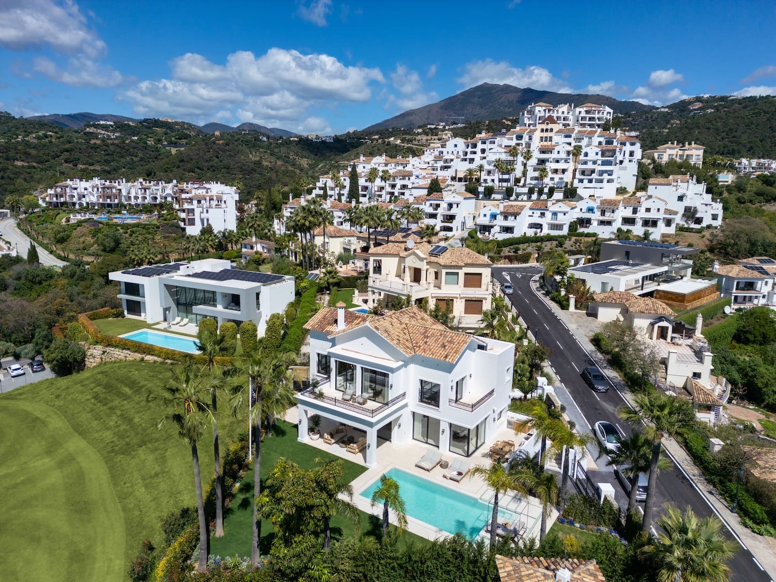 Villa Fortuna in Los Arqueros modern luxury villa with sea views pool and smart tech listed by MDR Luxury Homes 41 Villa Fortuna in Los Arqueros – modern luxury villa with sea views, pool and smart tech, listed by MDR Luxury Homes.