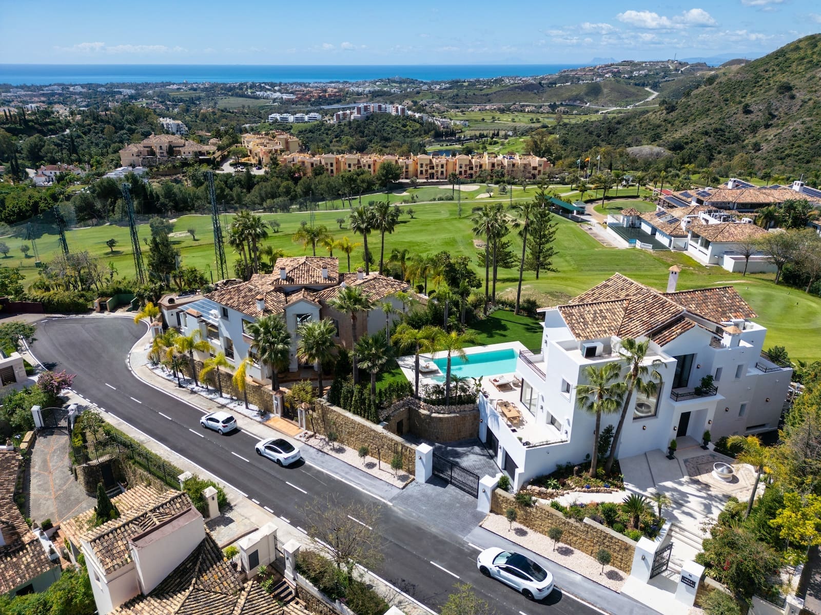 Villa Fortuna in Los Arqueros modern luxury villa with sea views pool and smart tech listed by MDR Luxury Homes 44 Villa Fortuna in Los Arqueros – modern luxury villa with sea views, pool and smart tech, listed by MDR Luxury Homes.