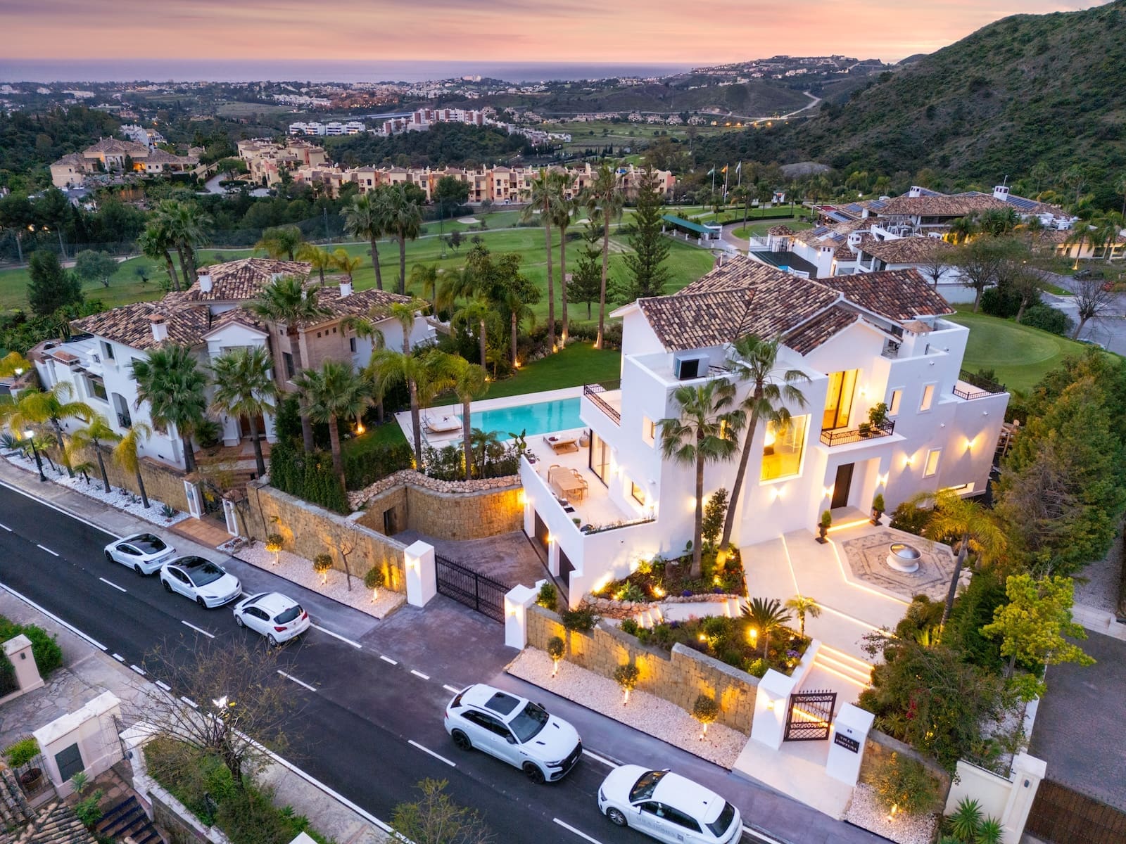 Villa Fortuna in Los Arqueros modern luxury villa with sea views pool and smart tech listed by MDR Luxury Homes 45 Villa Fortuna in Los Arqueros – modern luxury villa with sea views, pool and smart tech, listed by MDR Luxury Homes.