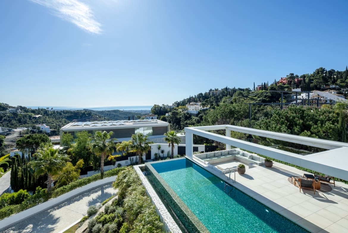 Villa Sienna - Modern Luxury Designed Villa in El Madroñal by MDR Luxury Homes