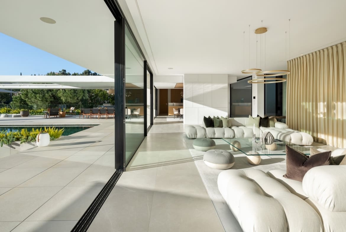 Villa Sienna - Modern Luxury Designed Villa in El Madroñal by MDR Luxury Homes