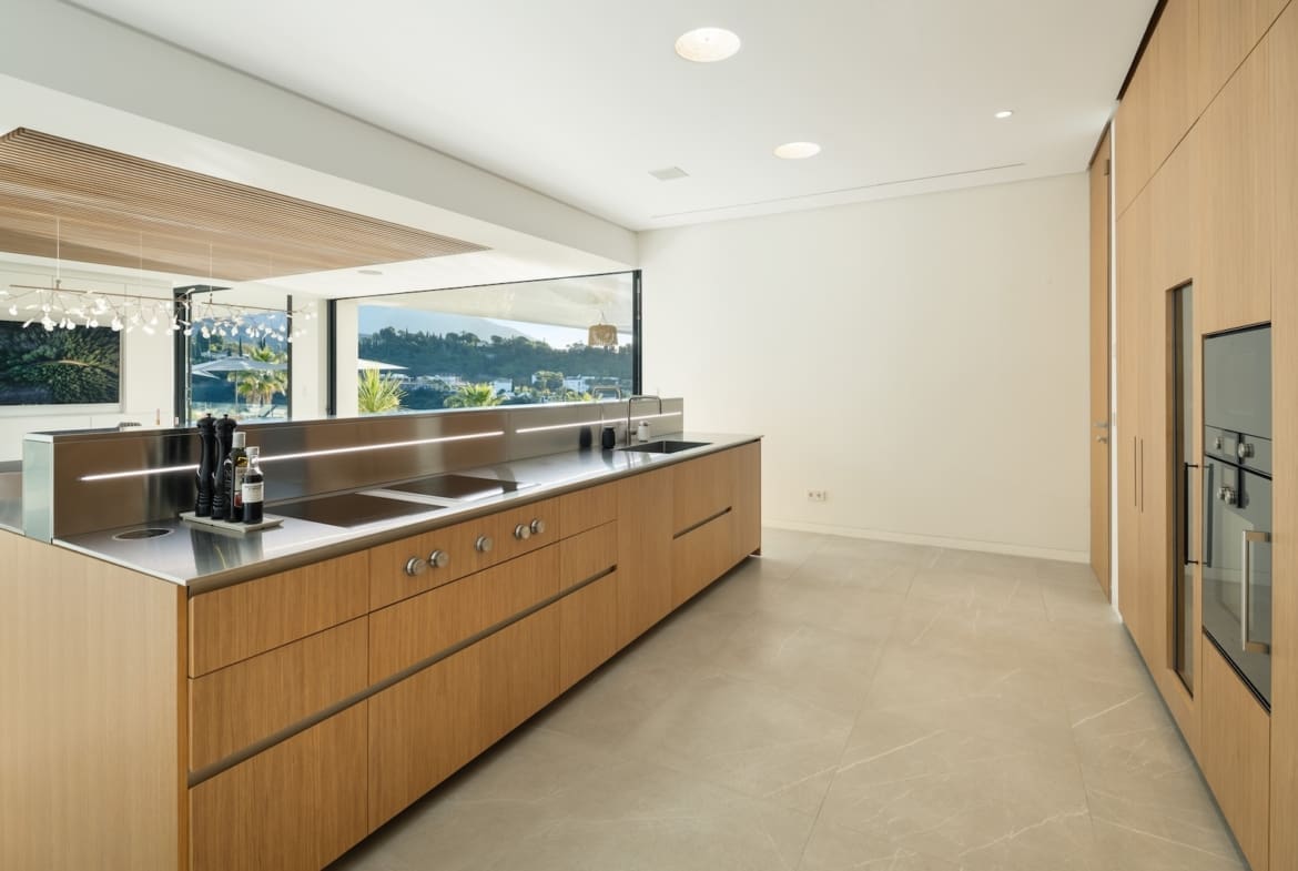 Villa Sienna - Modern Luxury Designed Villa in El Madroñal by MDR Luxury Homes