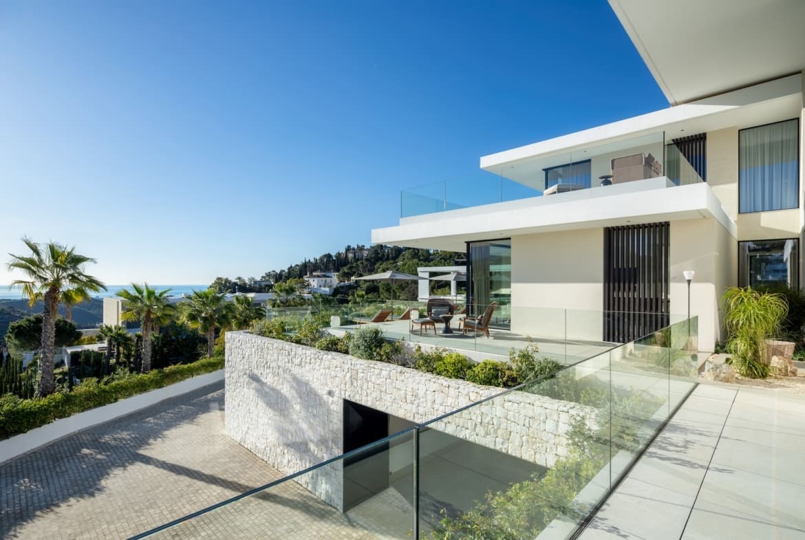 Villa Sienna - Modern Luxury Designed Villa in El Madroñal by MDR Luxury Homes