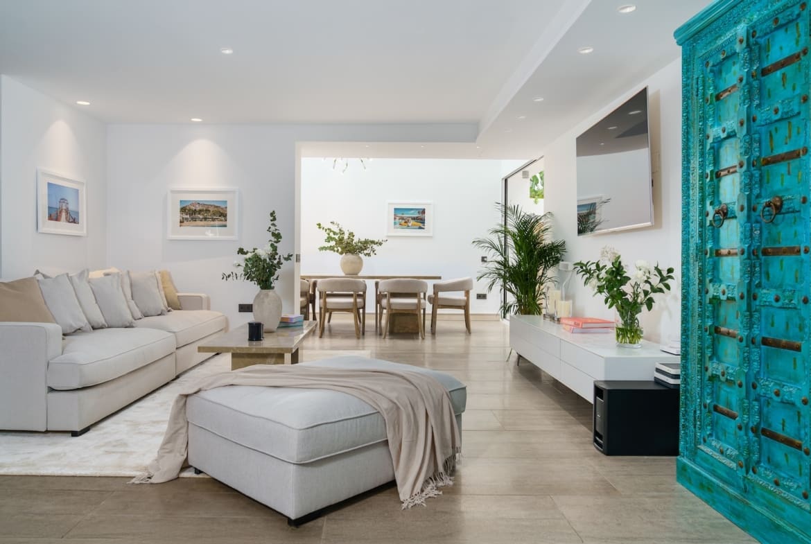 Renovated villa Nueva Andalucía with guesthouse MDR Luxury Homes