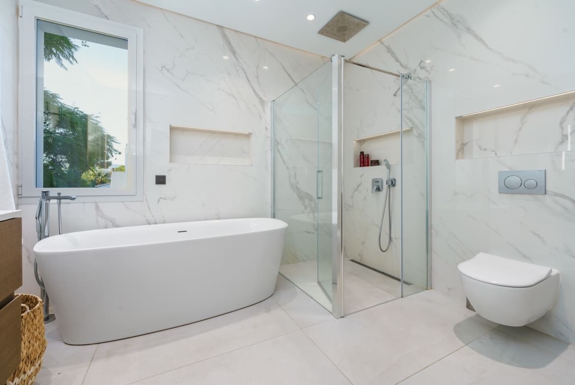 Renovated villa Nueva Andalucía with guesthouse MDR Luxury Homes