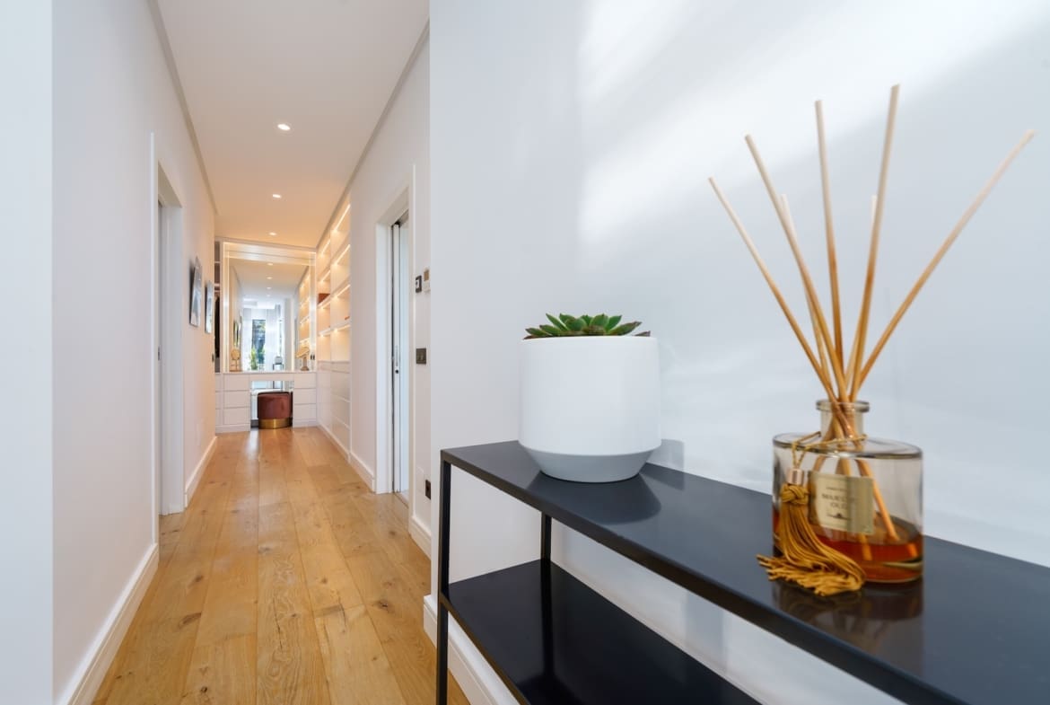 Renovated villa Nueva Andalucía with guesthouse MDR Luxury Homes