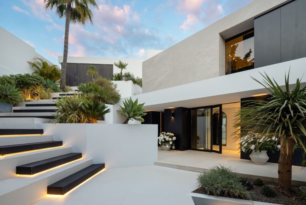 Villa La Toca Luxury sea view villa in El Herrojo Alto Benahavis by MDR