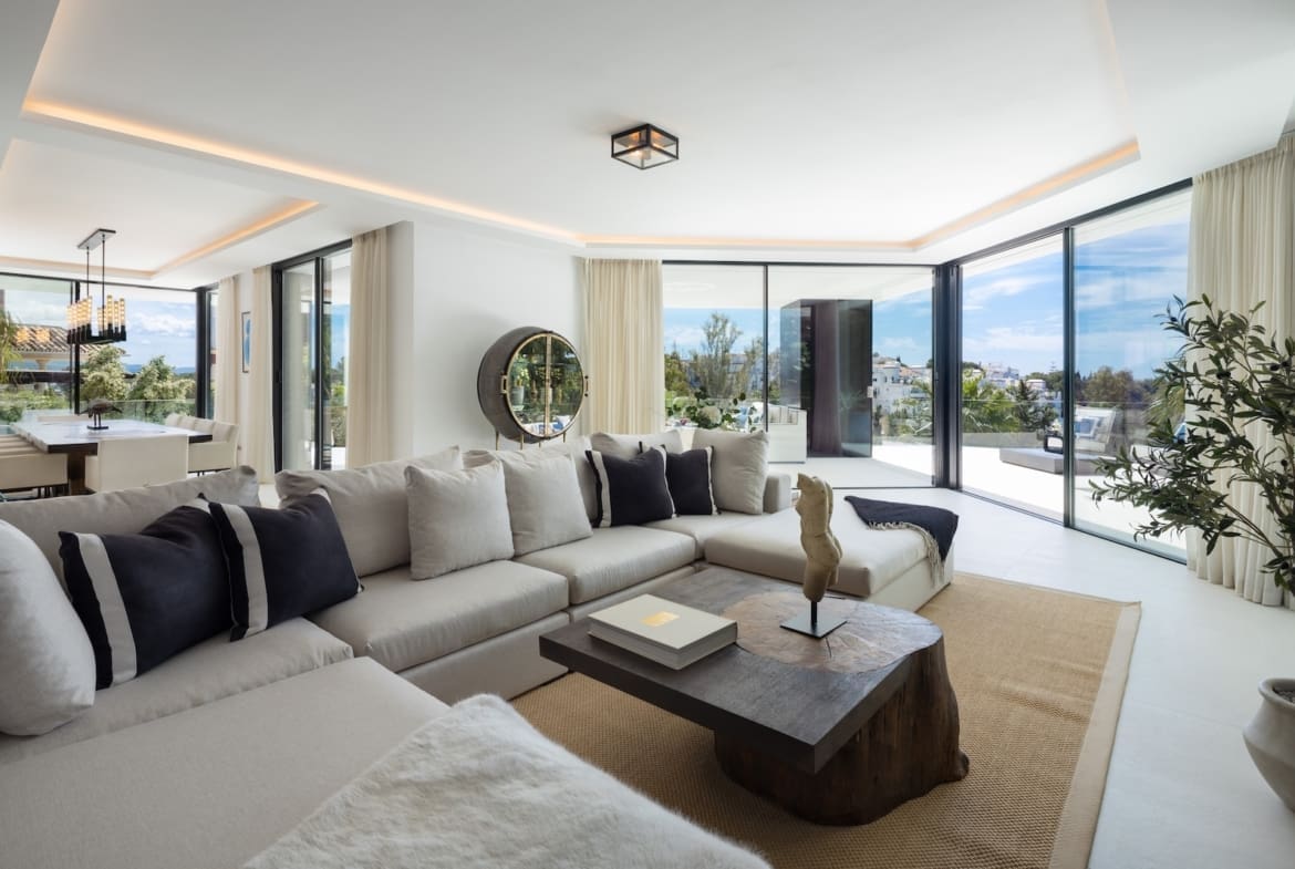 Villa La Toca Luxury sea view villa in El Herrojo Alto Benahavis by MDR