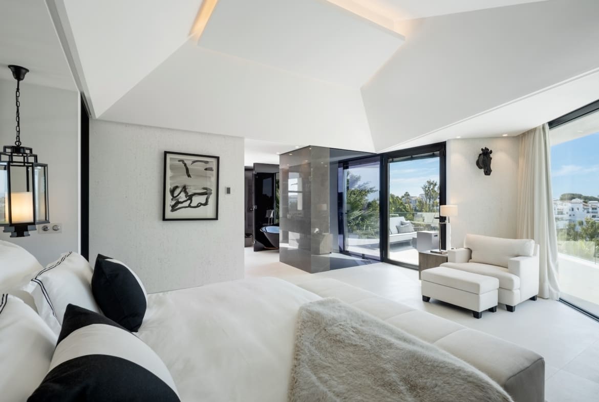 Villa La Toca Luxury sea view villa in El Herrojo Alto Benahavis by MDR