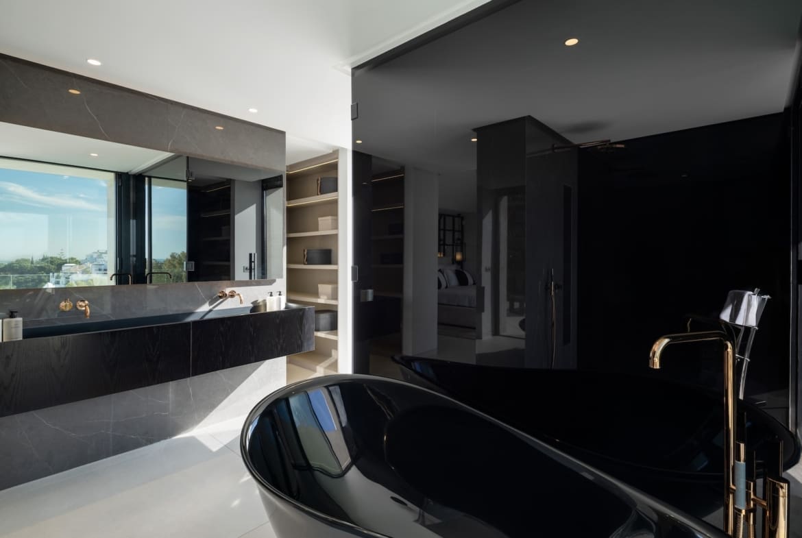 Villa La Toca Luxury sea view villa in El Herrojo Alto Benahavis by MDR