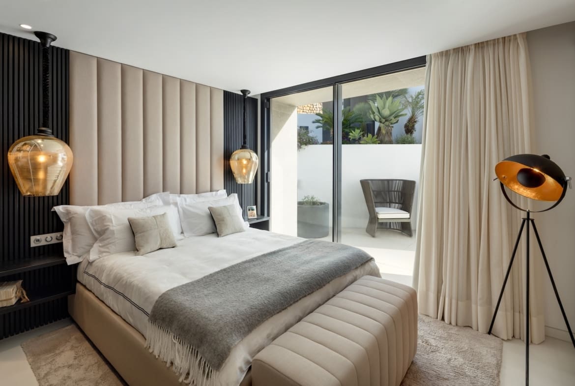 Villa La Toca Luxury sea view villa in El Herrojo Alto Benahavis by MDR