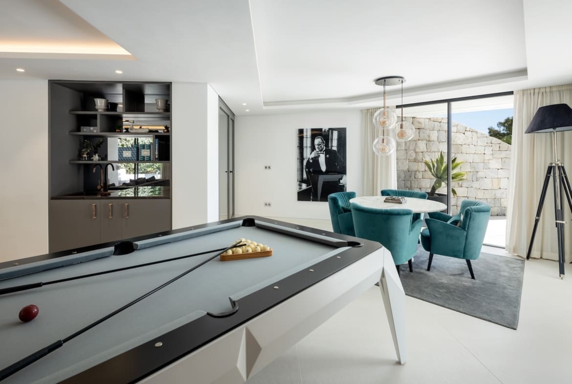 Villa La Toca Luxury sea view villa in El Herrojo Alto Benahavis by MDR