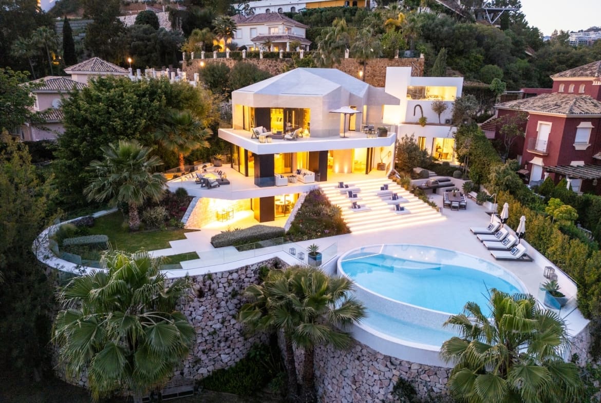 Villa La Toca Luxury sea view villa in El Herrojo Alto Benahavis by MDR