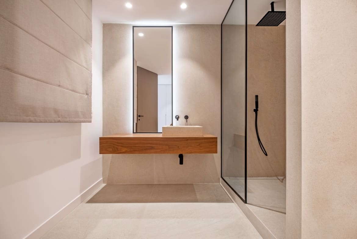 Villa Minoo luxury villa with sea views in El Paraiso Benahavis by MDR