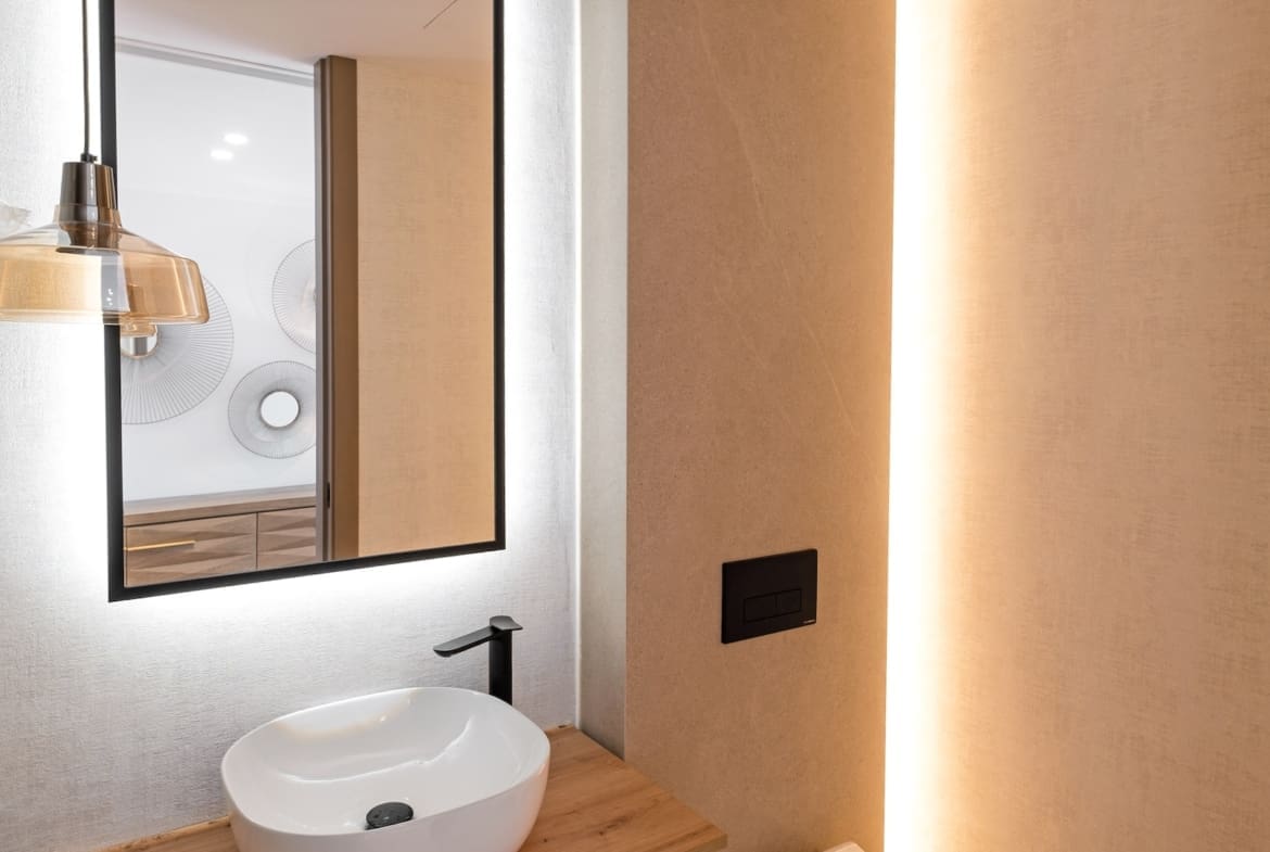 Villa Minoo luxury villa with sea views in El Paraiso Benahavis by MDR