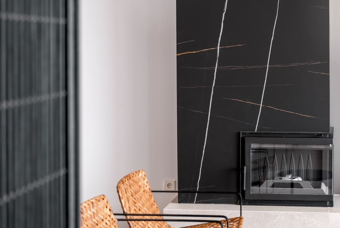 Villa Minoo luxury villa with sea views in El Paraiso Benahavis by MDR