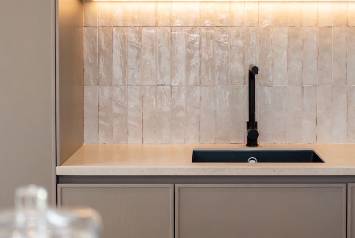 Villa Minoo luxury villa with sea views in El Paraiso Benahavis by MDR