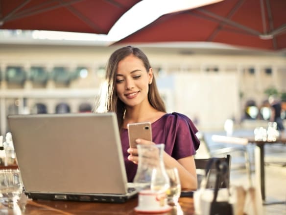 digital nomads spain | MDR Luxury Homes Spanje is opnieuw uitgeroepen tot beste land voor digital nomads. Ontdek waarom de Costa del Sol de ideale plek is om te wonen én werken in de zon.