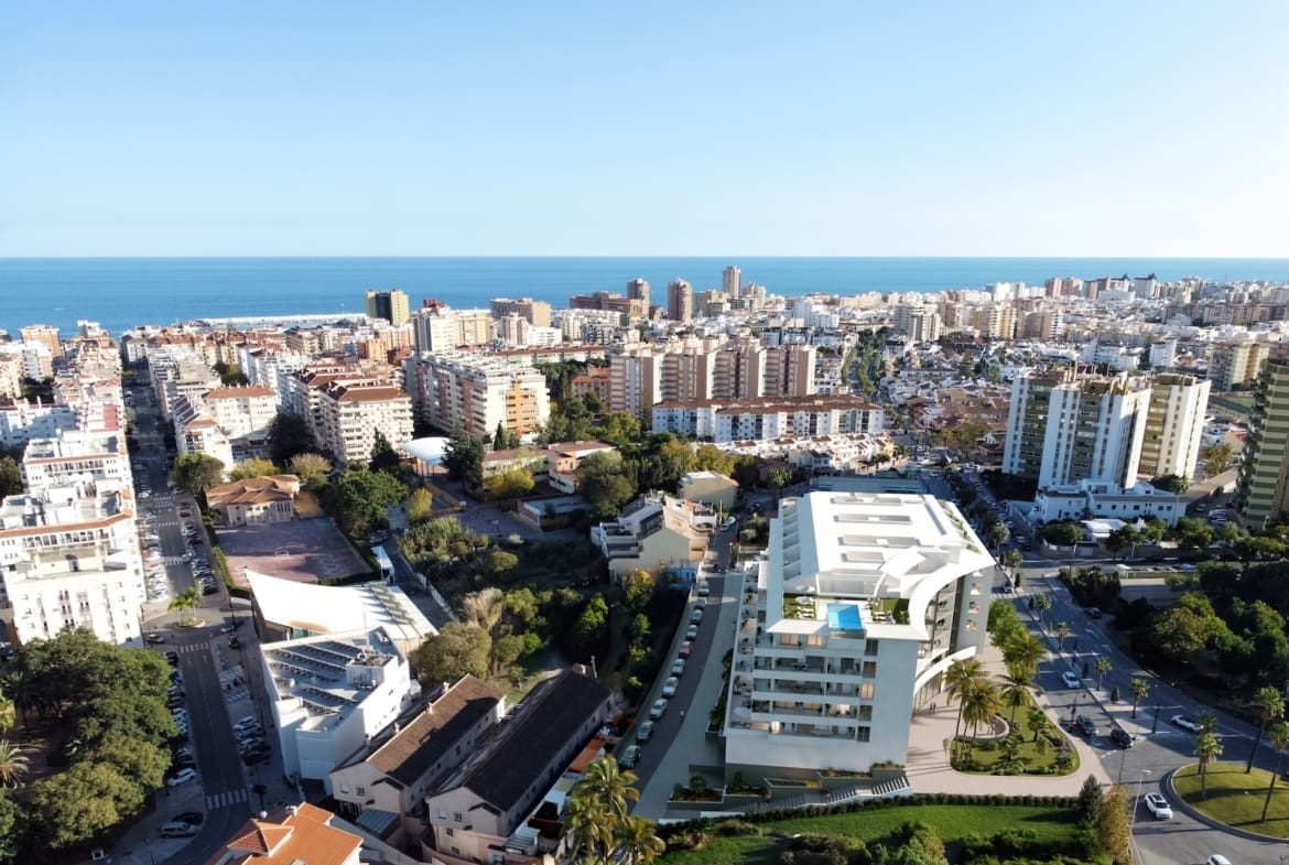 Aurora Fuengirola – Sea view apartments with rooftop pool – MDR Luxury Homes