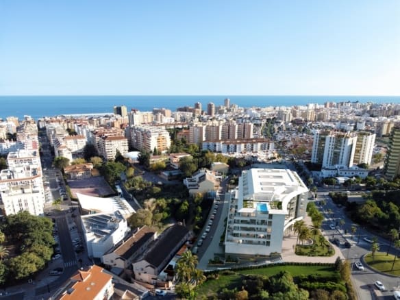 Aurora Fuengirola – Sea view apartments with rooftop pool – MDR Luxury Homes