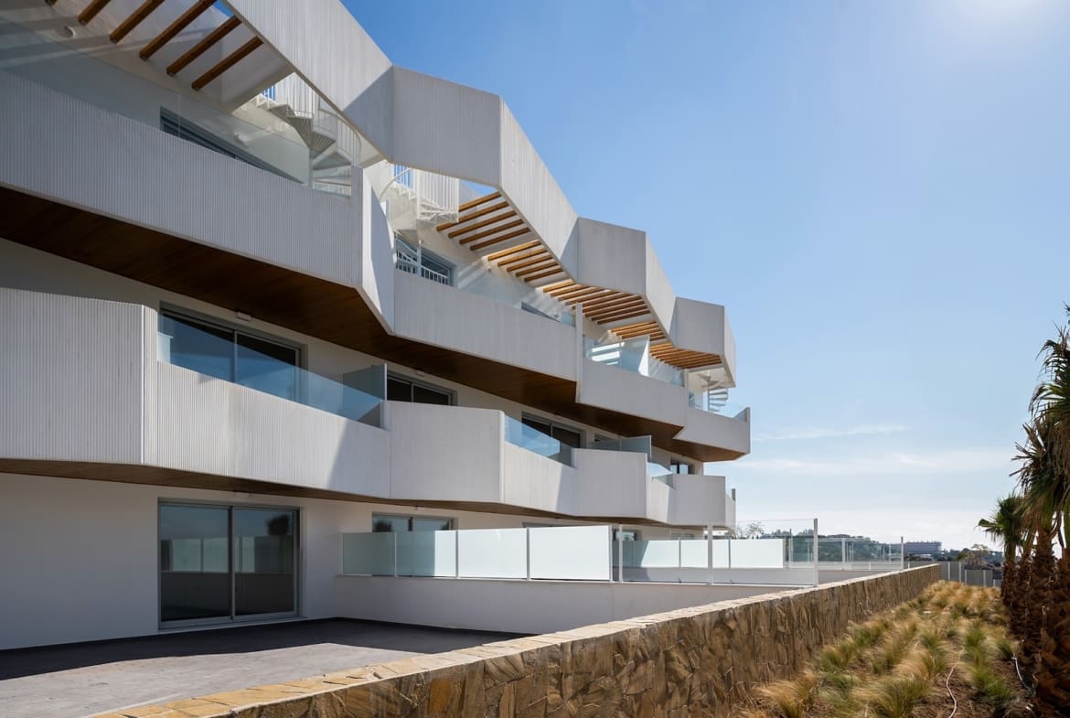 Brisa Limonar Turnkey garden apartments with sea views and energy rating A in Málaga East MDR Luxury Homes