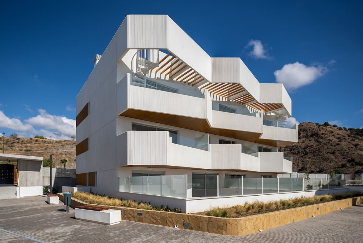 Brisa Limonar Turnkey garden apartments with sea views and energy rating A in Málaga East MDR Luxury Homes