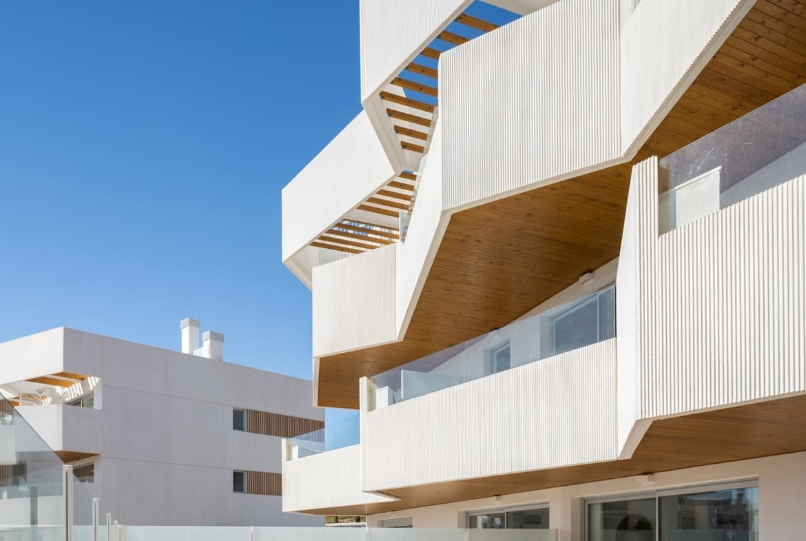 Brisa Limonar Turnkey garden apartments with sea views and energy rating A in Málaga East MDR Luxury Homes