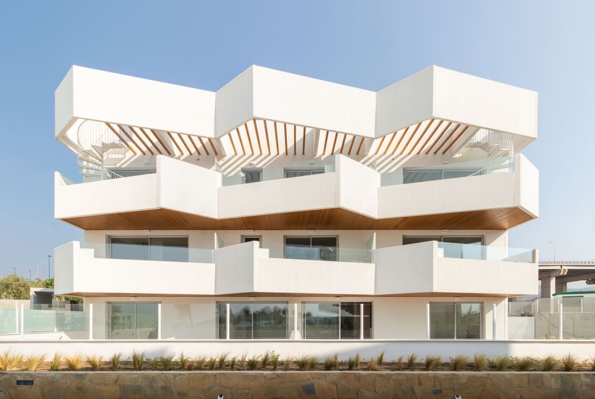 Brisa Limonar Turnkey garden apartments with sea views and energy rating A in Málaga East MDR Luxury Homes