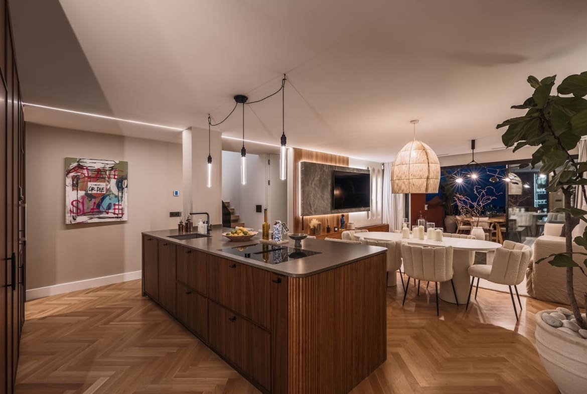 Penthouse Luzalta in Benahavís with panoramic sea views MDR Luxury Homes