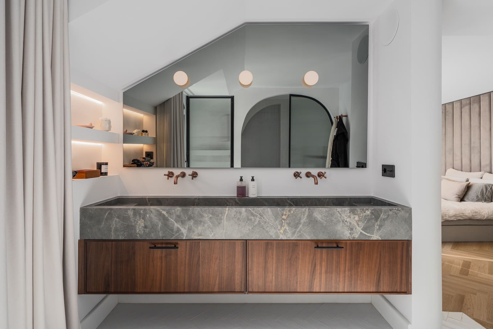 Penthouse Luzalta in Benahavís with panoramic sea views MDR Luxury Homes