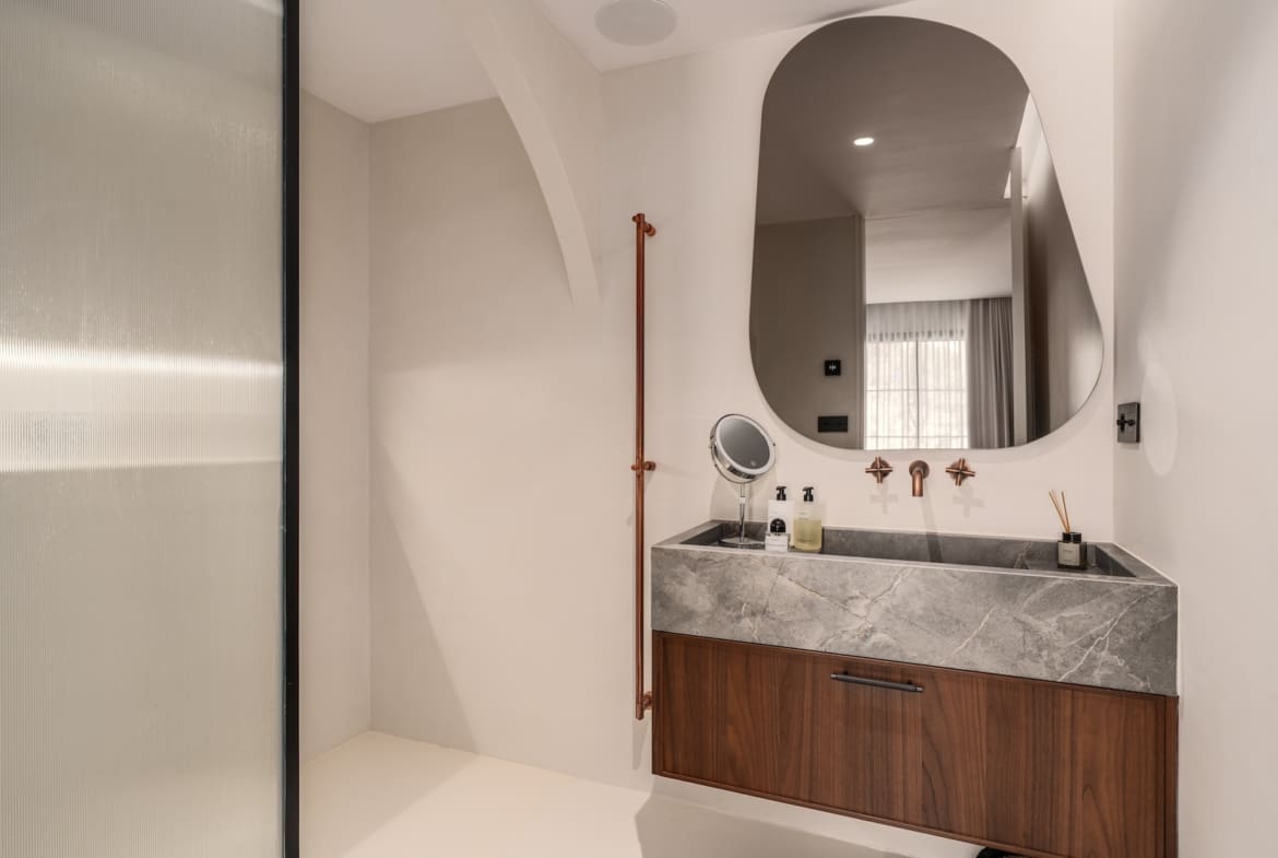 Penthouse Luzalta in Benahavís with panoramic sea views MDR Luxury Homes