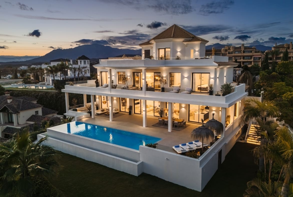 Villa Solmaré panoramic sea view luxury villa in Los Flamingos Benahavis – MDR Luxury Homes