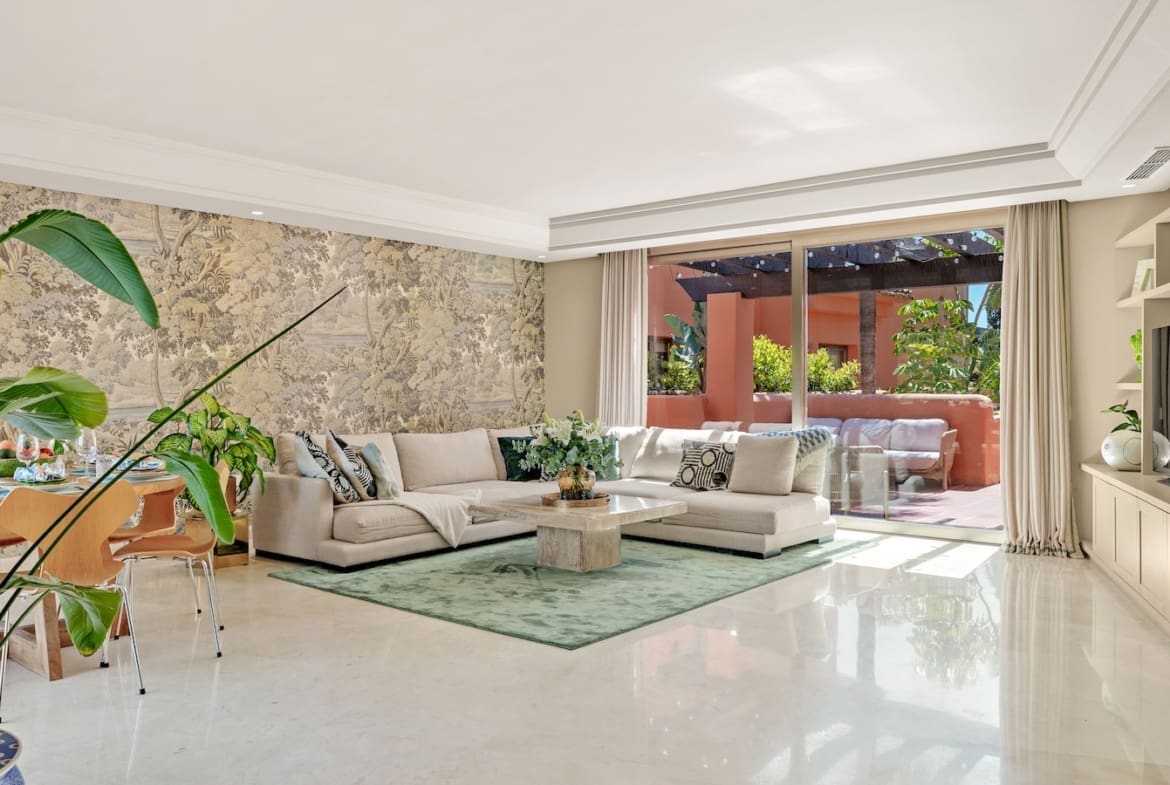 Morera Penthouse with sea view and beach access – MDR Luxury Homes