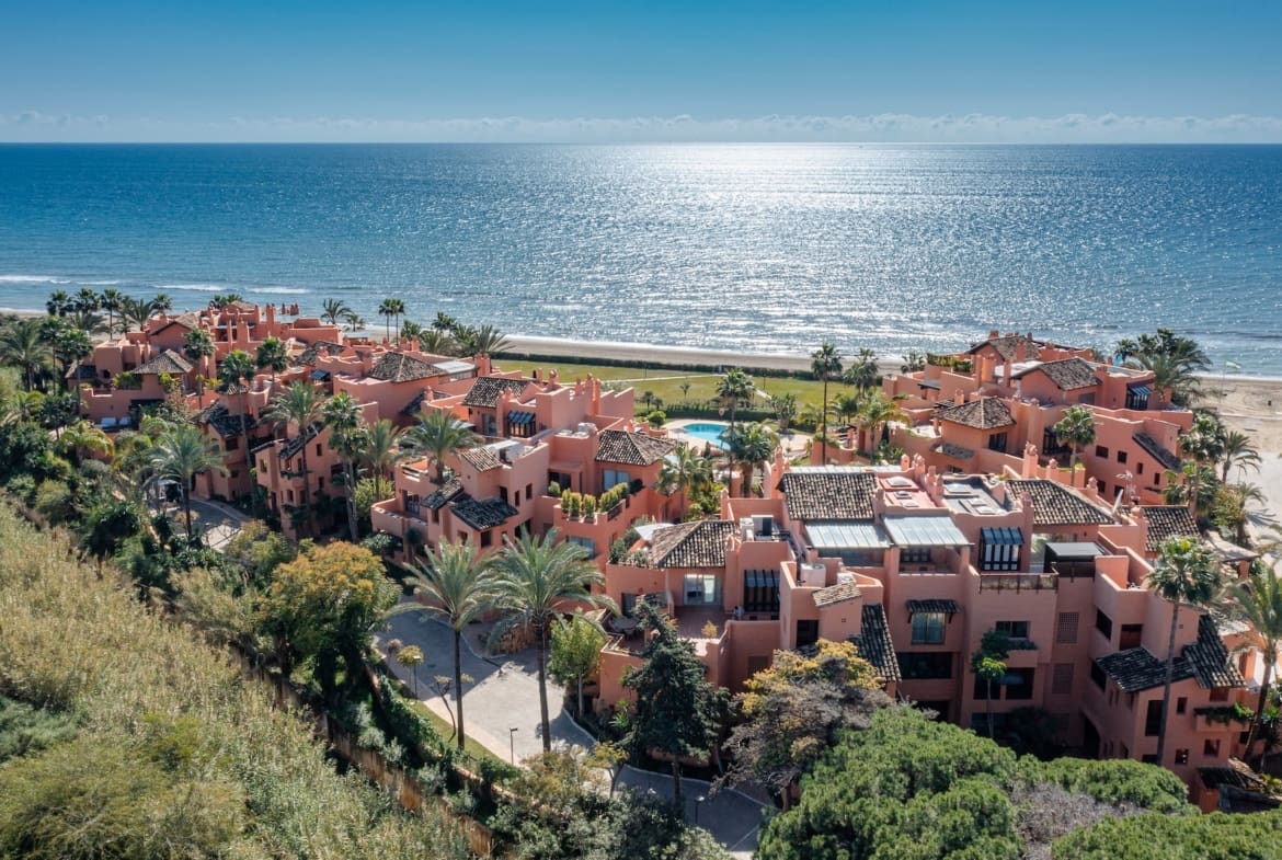 Morera Penthouse with sea view and beach access – MDR Luxury Homes
