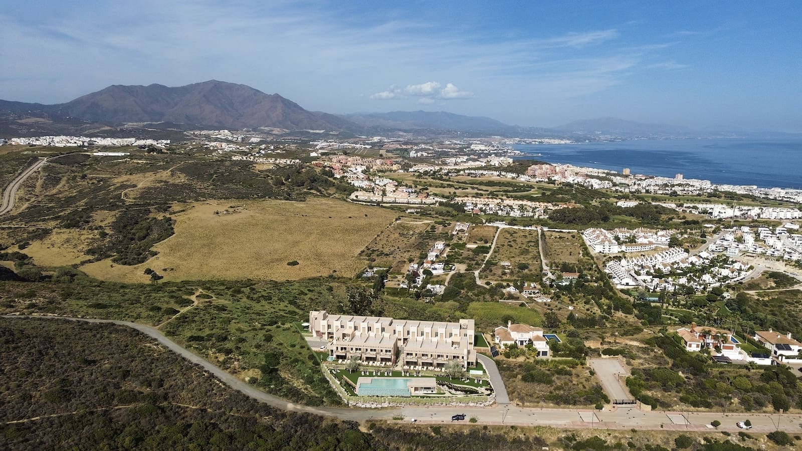 Sea view townhouses in Manilva with infinity pool – Vista Lucía Residences by MDR Luxury Homes