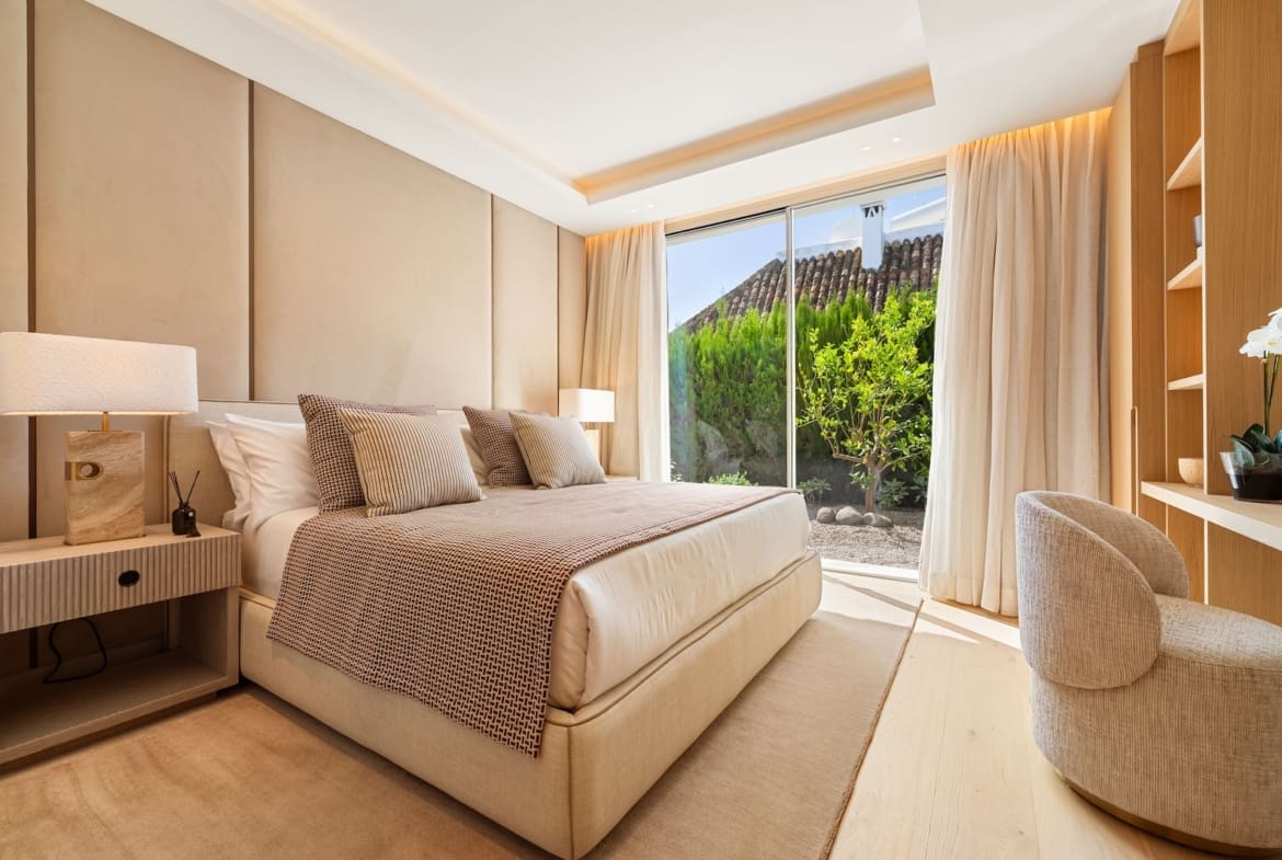 Villa Sereno Nueva Andalucía luxury villa with pool – MDR Luxury Homes